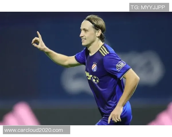 比尔森与萨迪纳摩激战正酣比分悬念引发球迷热议