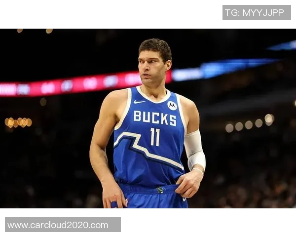 布鲁克洛佩斯如何在NBA赛场上重塑自我与球队的成功之路 布鲁克洛佩斯如何在NBA赛场上重塑自我与球队的成功之路