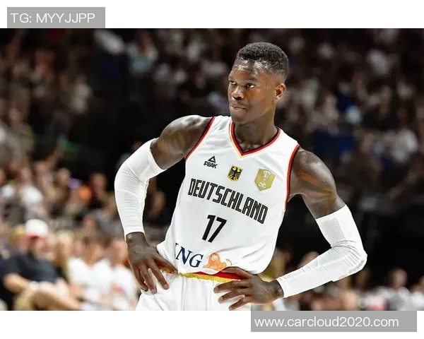 丹尼斯施罗德:从NBA新星到球队核心的奋斗历程与未来展望 丹尼斯施罗德:从NBA新星到球队核心的奋斗历程与未来展望