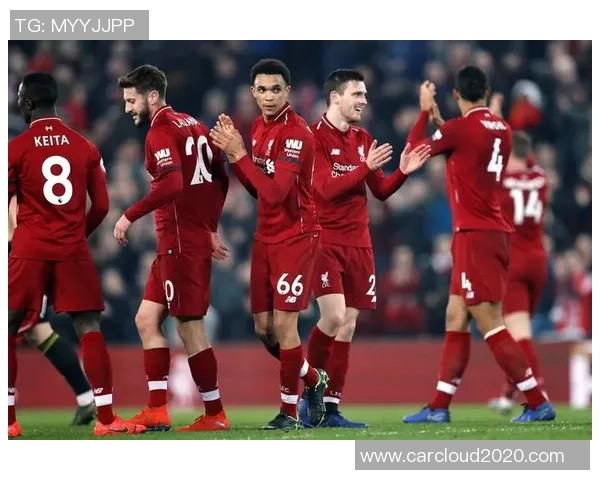 新曼联归来！终场前逆袭水晶宫，不败领跑英超积分榜