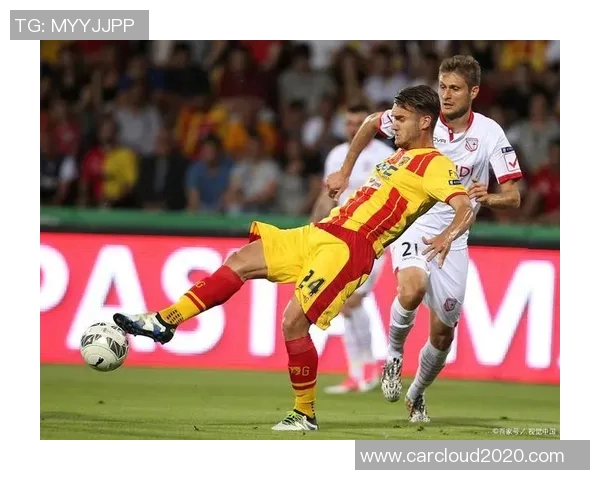 纽约城与新英伦革命的历史交锋与文化碰撞探讨