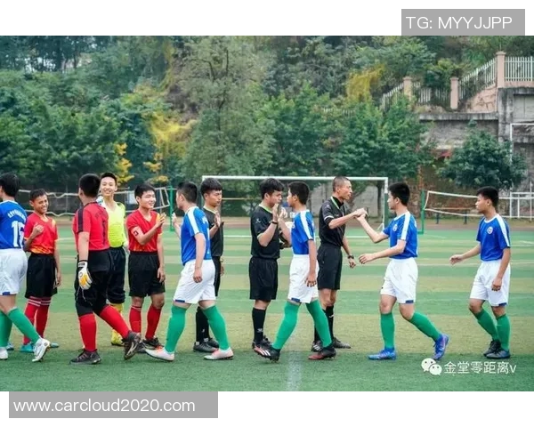 青岛民间足球比赛精彩瞬间视频直播带你领略热血激情与团队精神